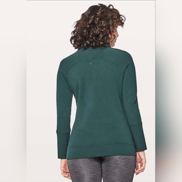 Lululemon To You Tunic - Picture 2 of 6